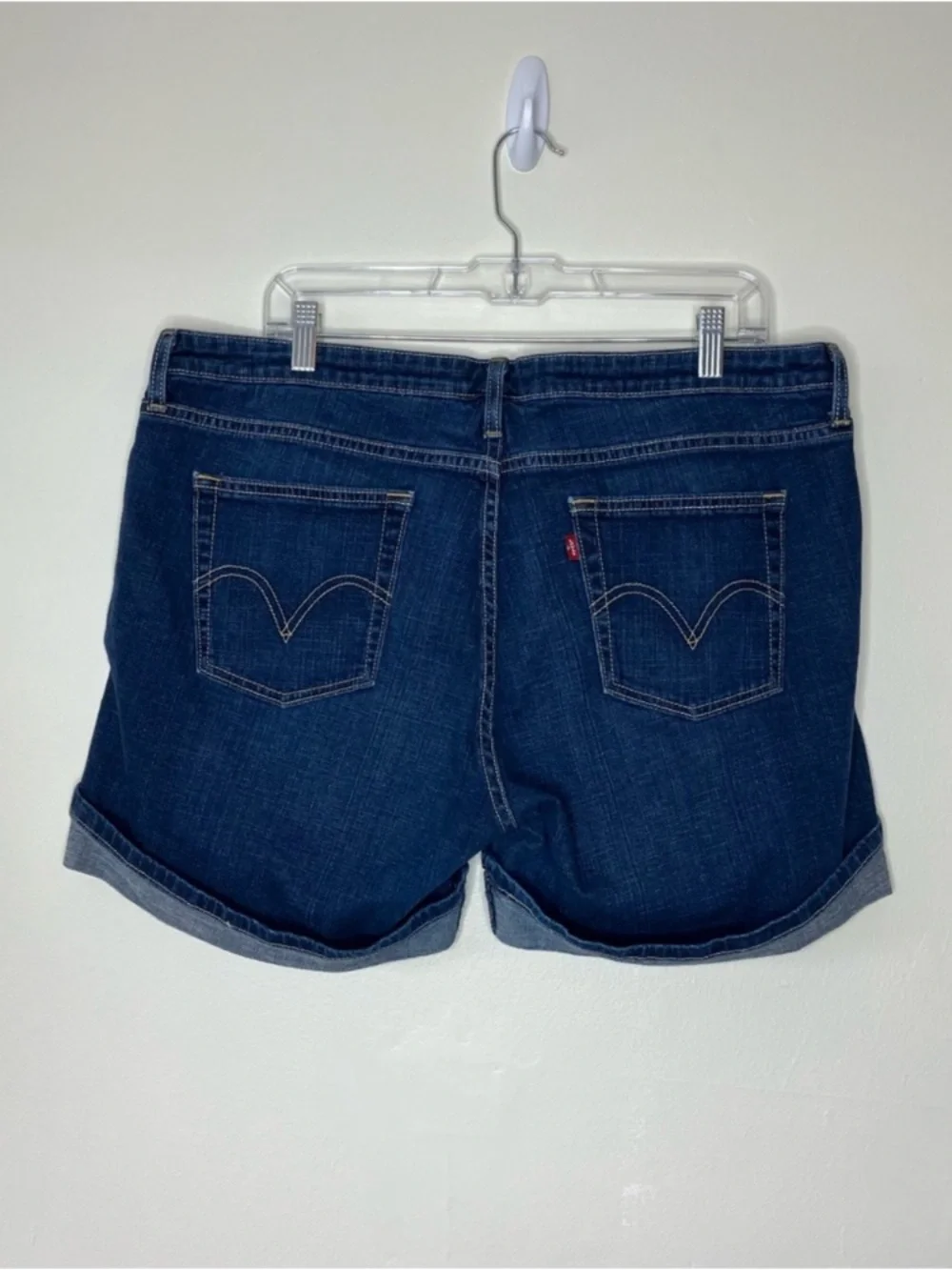 Levi’s 545 rolled denim shorts 16